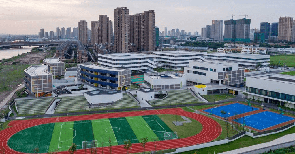 Suasana kampus Tongji University