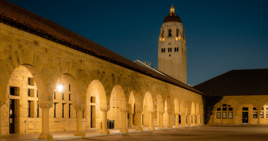 Ilustrasi berkuliah di Stanford dengan beasiswa Knight Hennessy Stanford