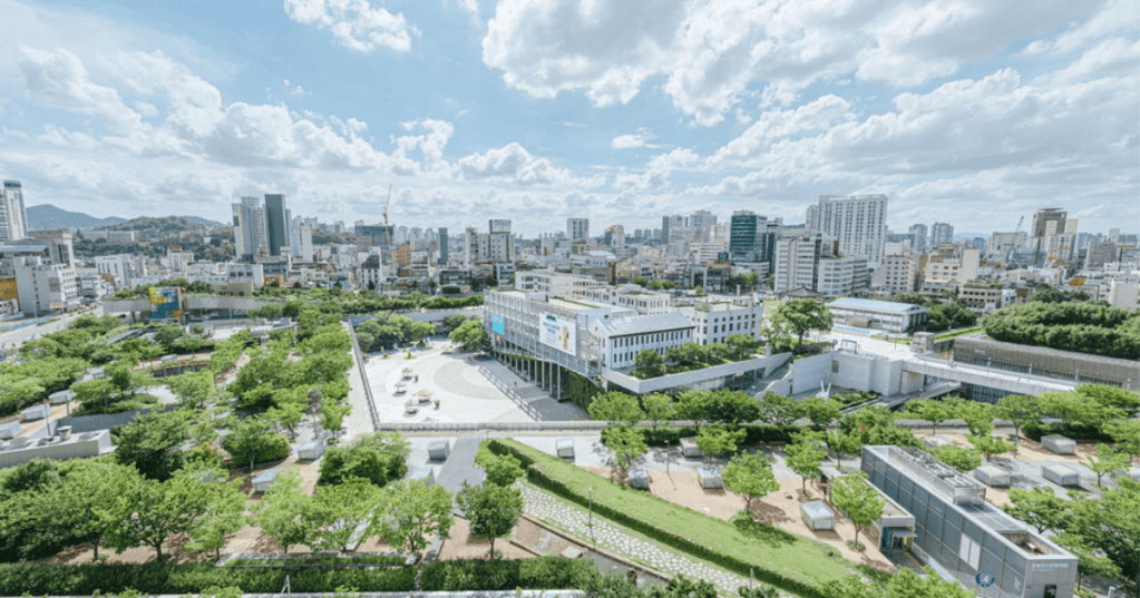 Suasana kampus KAIST