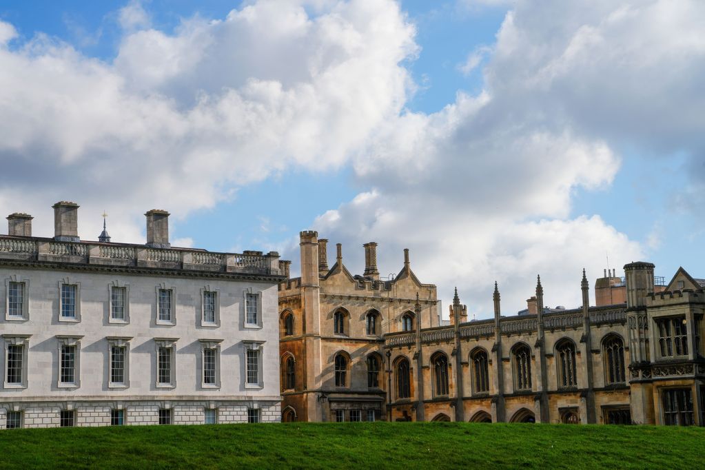 Ilustrasi kuliah di Cambridge dengan beasiswa Gates Cambridge