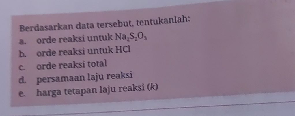 Sekelompok Siswa Melakukan Percobaan Dengan Mereak...